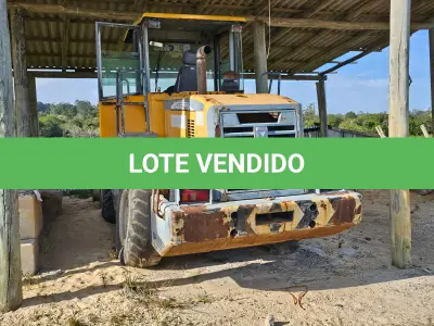 LOTE 001 - UMA PÁ CARREGADEIRA XCMG LW550K
