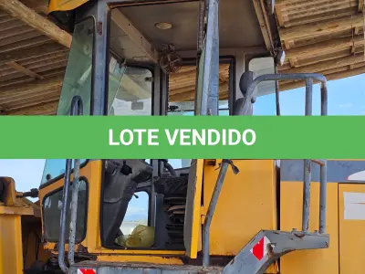 LOTE 001 - UMA PÁ CARREGADEIRA XCMG LW550K