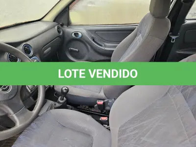 LOTE 001 - GM/CELTA 3 PORTAS, PLACAS MGI-3580, ANO/MODELO 2003/2004, COR BRANCA, RENAVAM 818303484.
