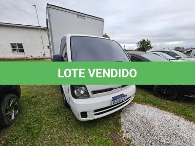 LOTE 001 - Um veículo caminhonete importado marca I/KIA UK2500 HD SC,  carroceria fechada, cor branca, a diesel, ano de fabricação e modelo 2018/2019, placa  QJJ0286 (QJJ0C86)