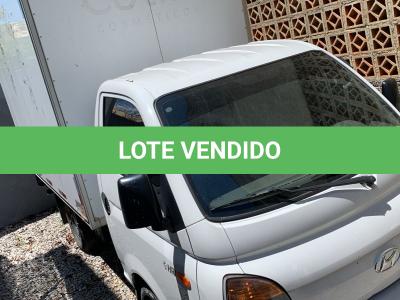 LOTE 002 - Um veículo caminhonete nacional marca HYUNDAI/HR HDB,  carroceria fechada, cor branca, a diesel, ano de fabricação e modelo 2019/2020, placa  RAF7245