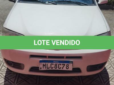 LOTE 003 - Um veículo automóvel nacional marca FIAT/PALIO FIRE ECONOMY,  cor branca, a álcool/gasolina, ano de fabricação e modelo 2012/2013, placa  MLC8C78