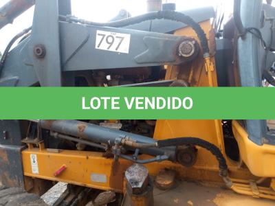 LOTE 024 - RETROESCAVADEIRA XCMG 103 5 HP ANO 2018 MODELO 2019