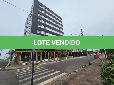LOTE 001 - UM APARTAMENTO NÚMERO 402 DO ED. RESIDENCIAL E COMERCIAL MIAMI PALACE, E BOX DE GARAGEM NÚMERO 101 DO MESMO EDIFÍCIO