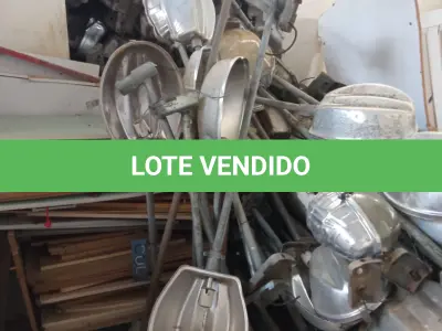 LOTE 032 - SUCATAS DE FERRO