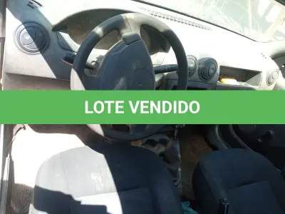 LOTE 011 - UM VEÍCULO RENAULT LOGAN, ANO E MODELO 2008, PLACAS AQE-6J37 