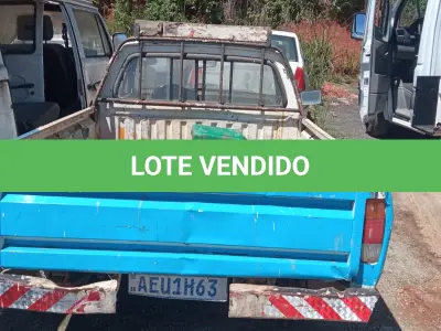 LOTE 010 - UM VEÍCULO FORD PAMPA, ANO E MODELO 1994, PLACAS AEU1H63 