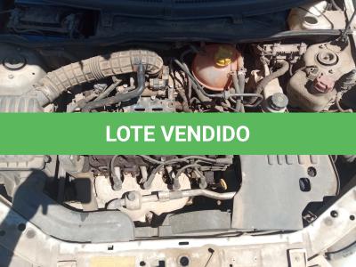 LOTE 008 - UM VEÍCULO GM CORSA CLASSIC, ANO 2014 MODELO 2015, PLACAS AYO-4A92