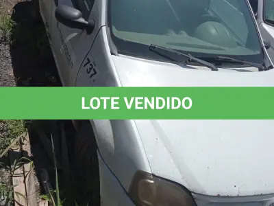 LOTE 011 - UM VEÍCULO RENAULT LOGAN, ANO E MODELO 2008, PLACAS AQE-6J37 