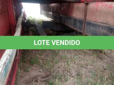LOTE 026 - CARRETA AGRÍCOLA
