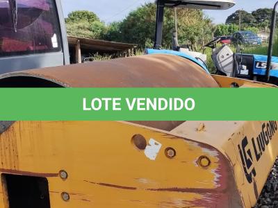 LOTE 002 - ROLO COMPACTADOR LIUGONG 6612 E KIT PATA ANO/MODELO 2019