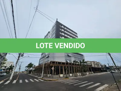 LOTE 001 - UM APARTAMENTO NÚMERO 402 DO ED. RESIDENCIAL E COMERCIAL MIAMI PALACE, E BOX DE GARAGEM NÚMERO 101 DO MESMO EDIFÍCIO