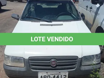 LOTE 005 - UM VEÍCULO FIAT UNO, ANO 2009, MODELO 2010, PLACAS ARO-4412 
