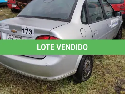 LOTE 048 - UM VEÍCULO CHEVROLET CLASSIC ANO 2013 E MODELO 2014, PLACAS AXK-4113