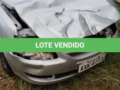 LOTE 048 - UM VEÍCULO CHEVROLET CLASSIC ANO 2013 E MODELO 2014, PLACAS AXK-4113