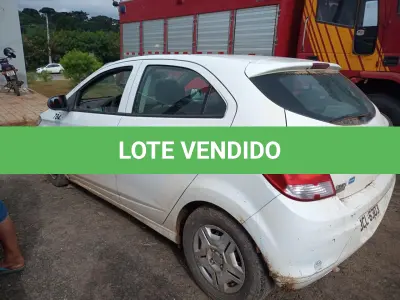 LOTE 045 - UM VEÍCULO CHEVROLET ONIX JOYE ANO E MODELO 2018, PLACAS BCL-6303