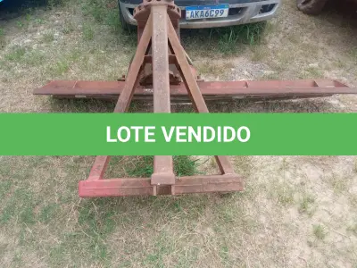 LOTE 027 - PLAINA DE ARRASTRO DE TRATOR