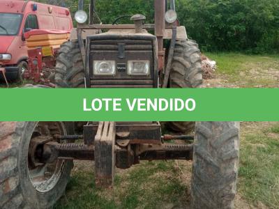 LOTE 023 - UM TRATOR VALTRA 75 VC 785CH 