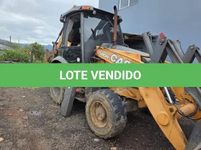 LOTE 012 - RETROESCAVADEIRA CASE 580N, ANO E MODELO 2018