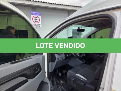 LOTE 001 - UM VEÍCULO PEUGEOT EXPERT EUROLAF ANO E MODELO 2019, PLACAS IZV-5H71