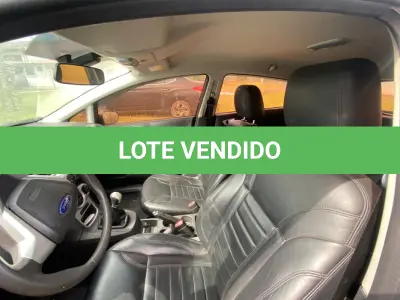 LOTE 001 - UM VEÍCULO FORD/FIESTA 16SEL, COR PRETA, PLACAS IYB6191, ANO/MODELO 2017/2017, RENAVAM 01129754119