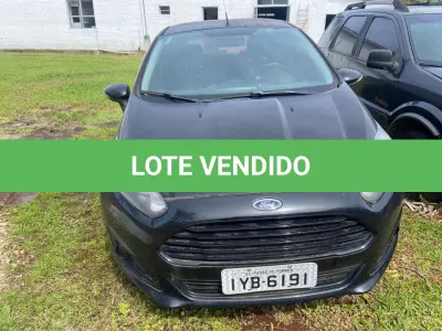 LOTE 001 - UM VEÍCULO FORD/FIESTA 16SEL, COR PRETA, PLACAS IYB6191, ANO/MODELO 2017/2017, RENAVAM 01129754119