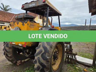 LOTE 003 - UM TRATOR VALTRA/VALMET,785, DIESEL, AMARELO, ANO 2001