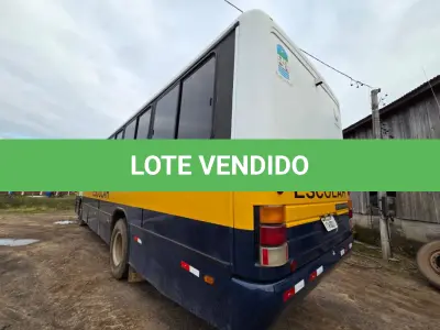 LOTE 014 - UM ÔNIBUS VOLKSWAGEN MAXIBUS URB 16210, ANO EMODELO 2001, PLACAS ITA-0011