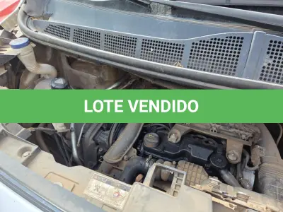 LOTE 001 - UM VEÍCULO PEUGEOT EXPERT EUROLAF ANO E MODELO 2019, PLACAS IZV-5H71