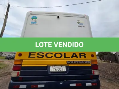 LOTE 014 - UM ÔNIBUS VOLKSWAGEN MAXIBUS URB 16210, ANO EMODELO 2001, PLACAS ITA-0011
