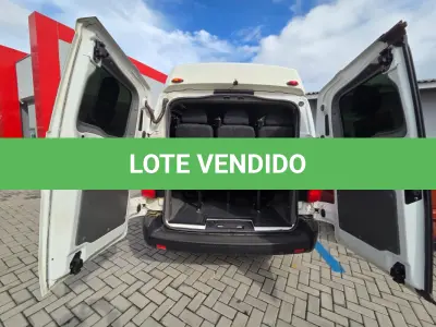 LOTE 001 - UM VEÍCULO PEUGEOT EXPERT EUROLAF ANO E MODELO 2019, PLACAS IZV-5H71