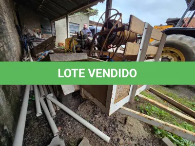 LOTE 004 - UM REBOQUE DE PLACAS ILV-0724