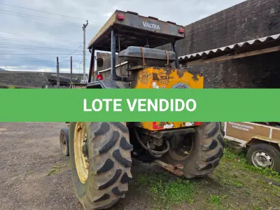 LOTE 003 - UM TRATOR VALTRA/VALMET,785, DIESEL, AMARELO, ANO 2001