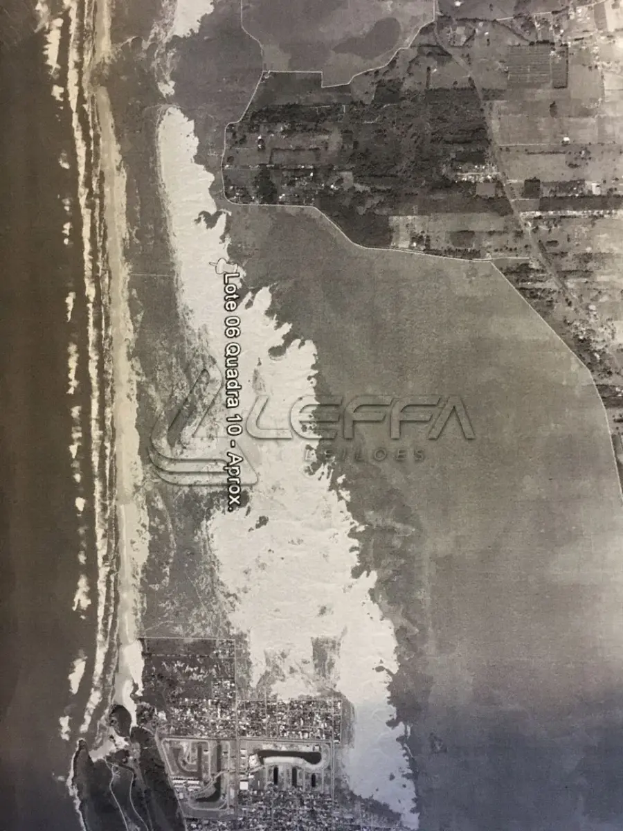 LOTE 001 - TERRENO URBANO NA PRAIA DA GUARITA II EM TORRES/RS