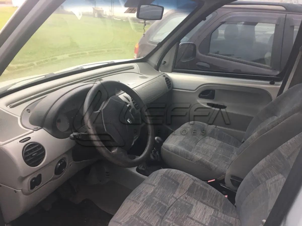 LOTE 003 - VEICULO RENAULT KANGOO, ANO 2008