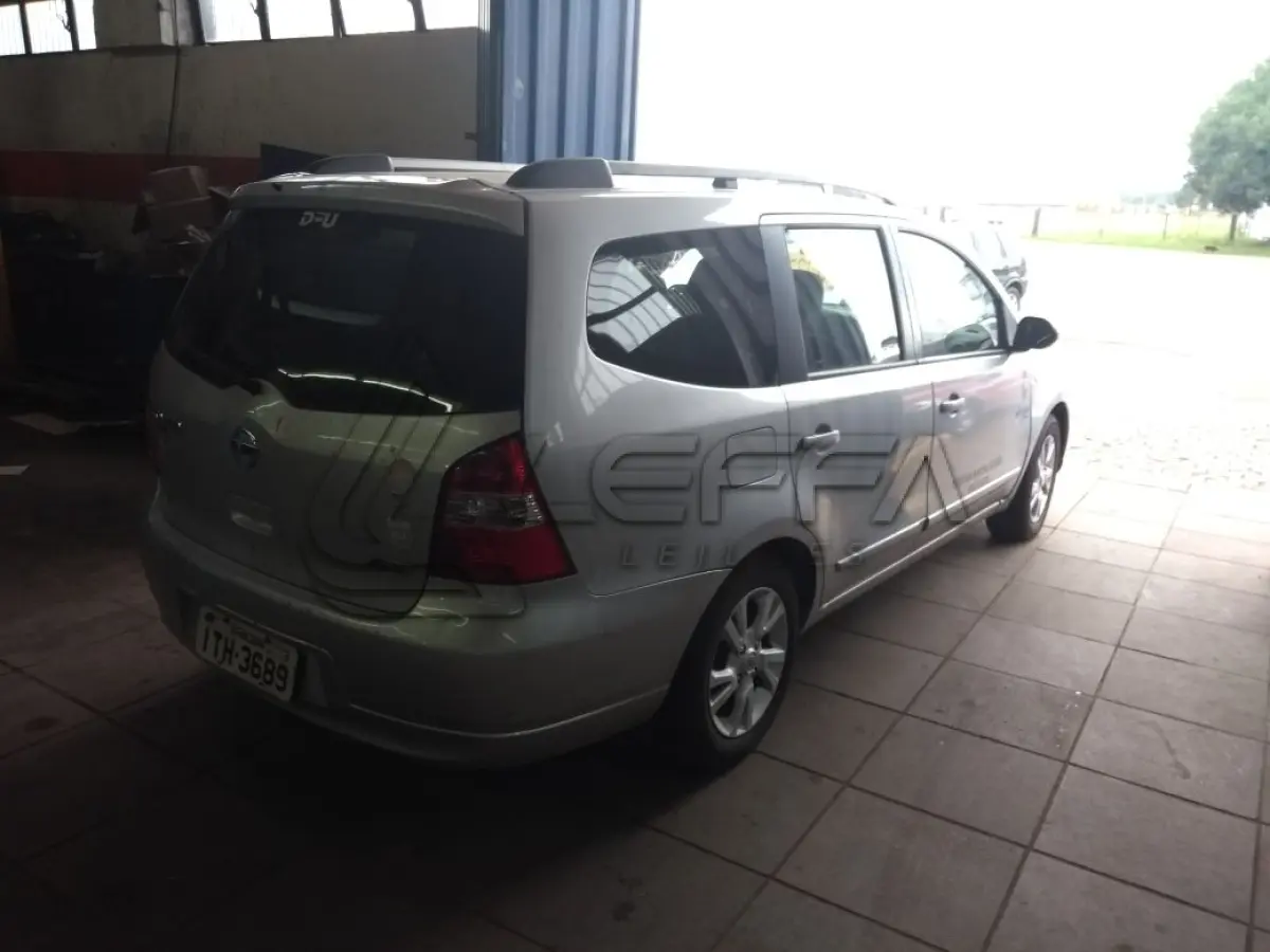 LOTE 008 - NISSAN LIVINA, GRAND LIVINA, ANO 2012 MODELO 2013