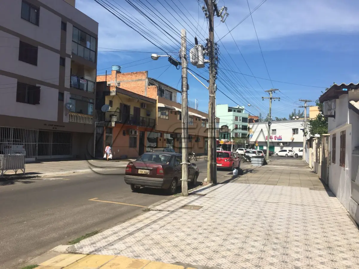LOTE 001 - APARTAMENTO COM FRENTE AVENIDA JOSE BONIFÁCIO, NO CENTRO EM TORRES/RS