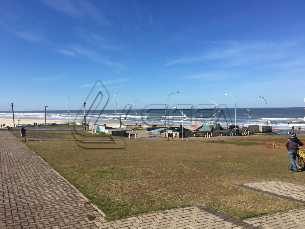 LOTE 001 - APARTAMENTO NO ED. PANORAMA, CENTRO EM TORRES/RS