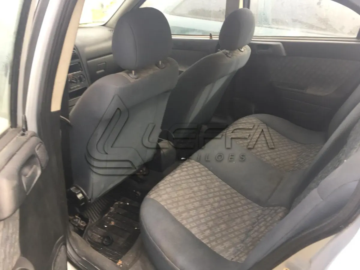 LOTE 008 - VEÍCULO GM/ASTRA GL, ANO E MODELO 1999