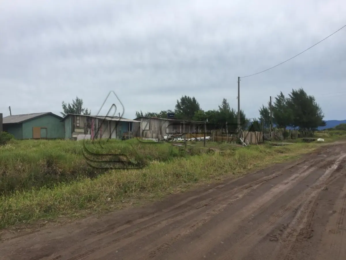LOTE 021 - TERRENO, lote 21, da quadra C-6, Praia Santa Rita de Cássia, em Terra de Areia/RS