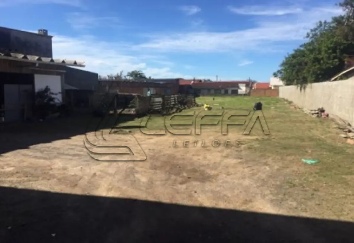 LOTE 007 - Imóvel Comercial e Residencial na Av Paraguassu, em Imbé/RS