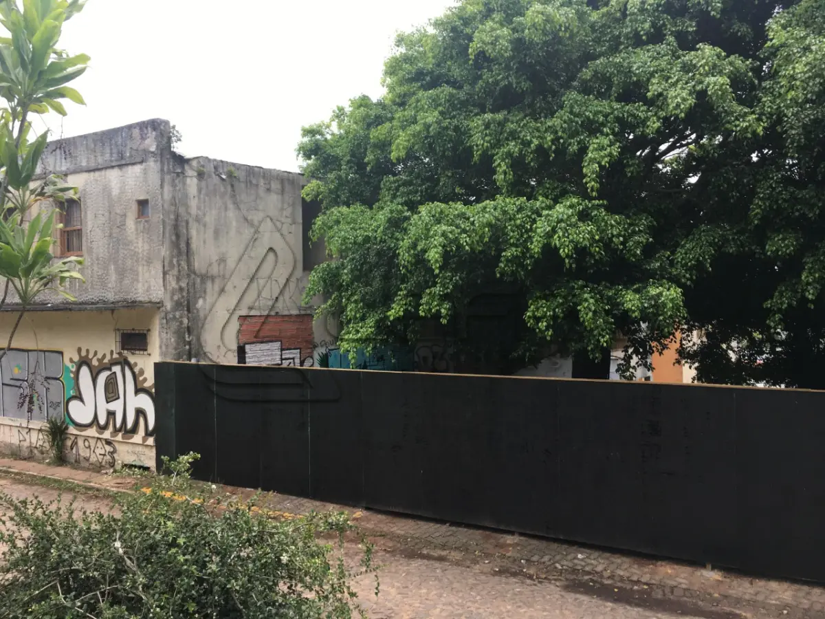 LOTE 001 - Terreno Urbano, na Rua Padre Lamônaco, no centro em Torres/RS