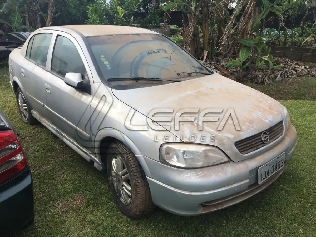 LOTE 008 - VEÍCULO GM/ASTRA GL, ANO E MODELO 1999