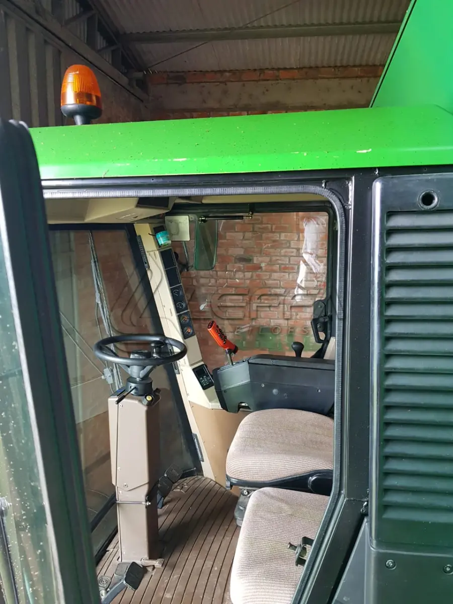 LOTE 017 - Colheitadeira John Deere 1450 Ano 2014