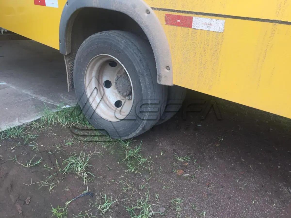 LOTE 004 - MICROONIBUS IVECO, CITYCLASS 70C17, placas IWI 5457, diesel, ano e modelo 2014, cor amarela.