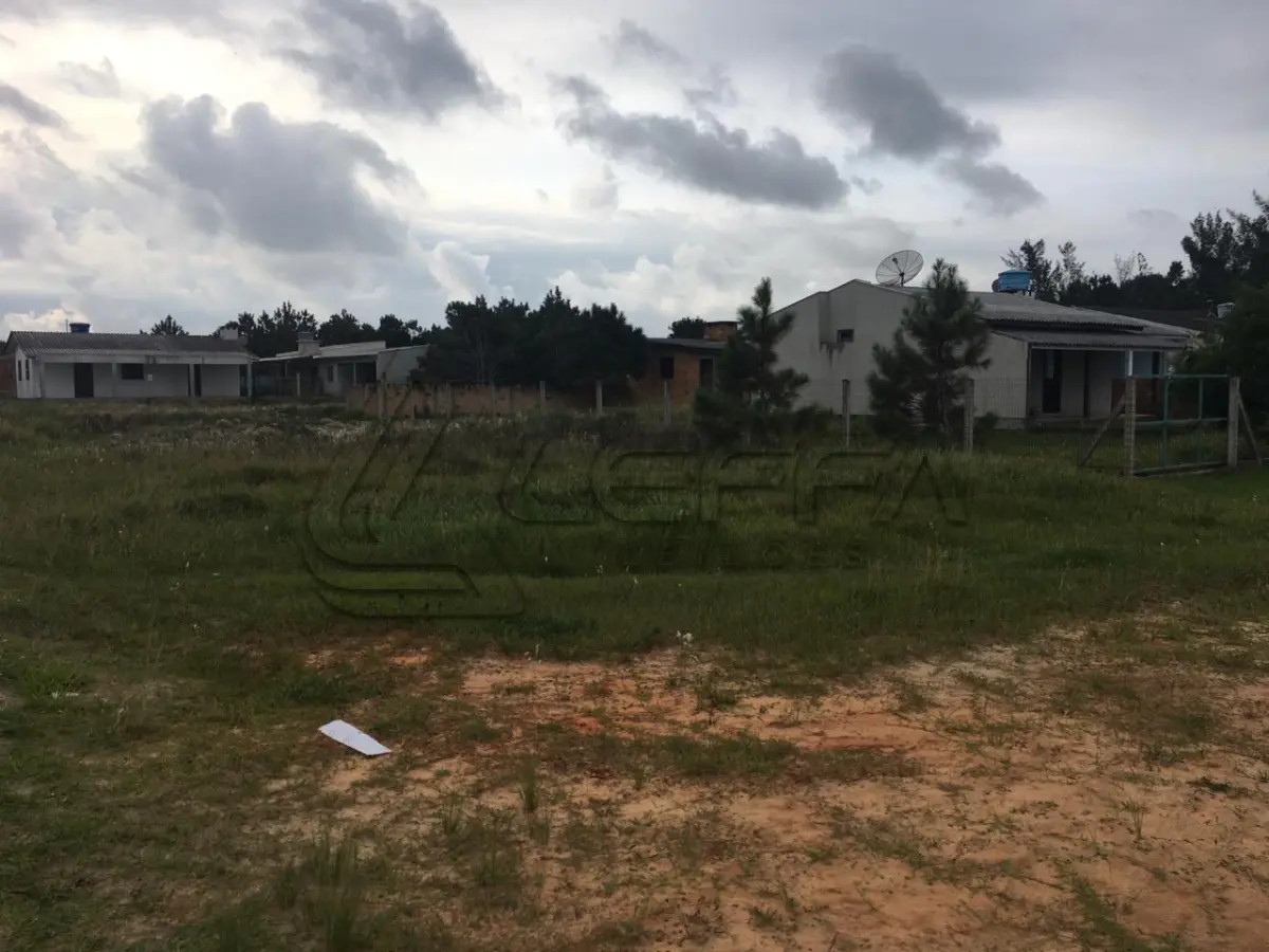 LOTE 006 - Terreno Urbano no Balneário Atlântico, Lote 01 Quadra 111, no Balneário Atlântico em Arroio do Sal/RS