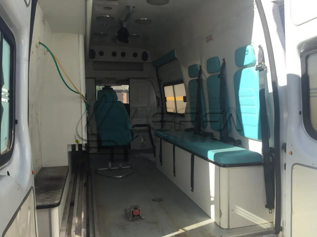 LOTE 003 - FURGÃO FORD TRANSIT, diesel, ano e modelo 2013
