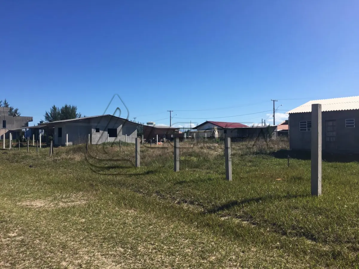 LOTE 001 - Terreno Urbano, Lote 10 da Quadra 13, no Balneário Alfa em Arroio do Sal/RS