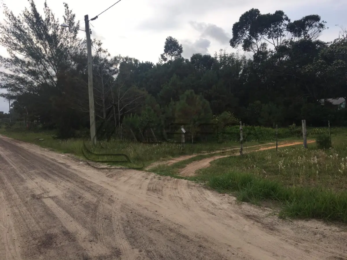 LOTE 008 - Terreno Urbano no Balneário Atlântico, Lote 04 Quadra 112, no Balneário Atlântico em Arroio do Sal/RS