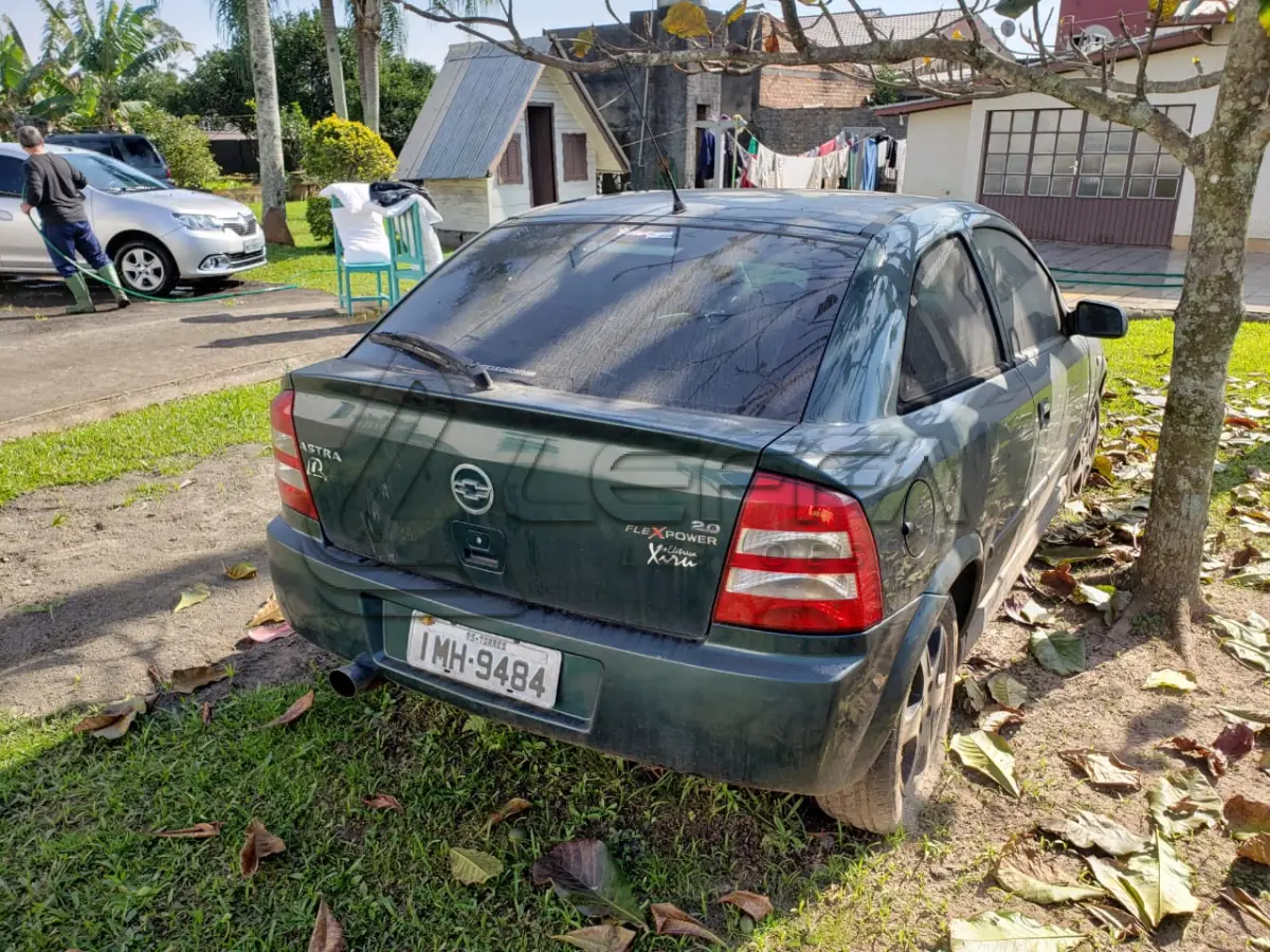 LOTE 002 - VEÍCULO GM/ASTRA ADVANTAGE, ANO/MODELO 2005
